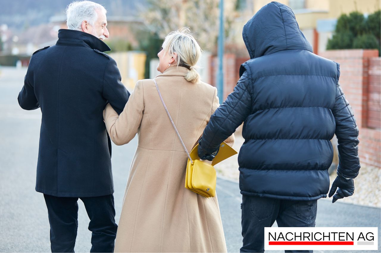 Hilfe bei der Fahndung: Wer kennt diesen Paketdieb aus Magdeburg?