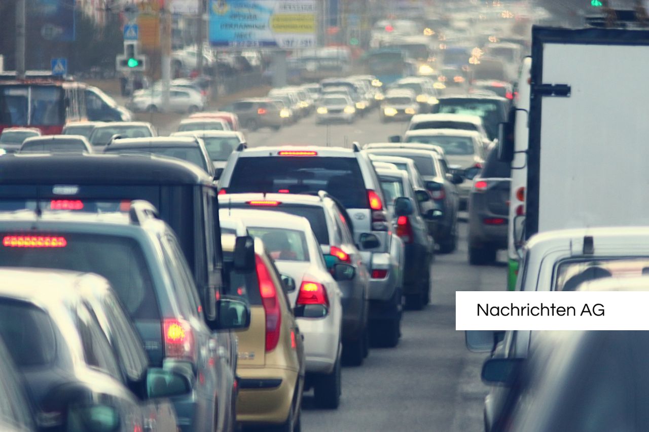 Stau-Chaos in Teltow-Fläming: Aktuelle Verkehrslage am 12.08.2025!